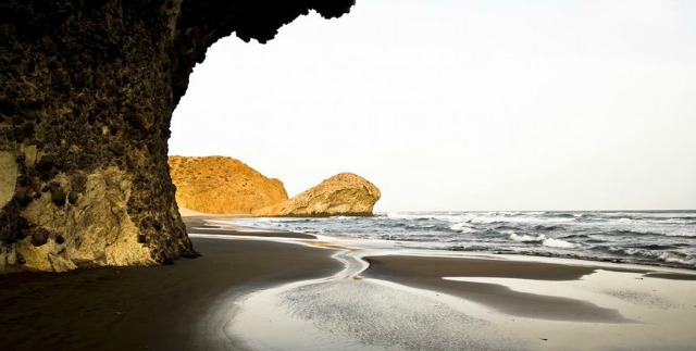 Things to do in almeria-Monsul beach