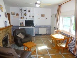 Inside The Orange Grove Garden Suite